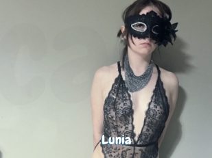 lunia Coquine Avenue