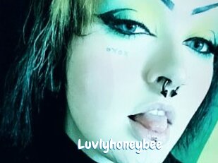 Luvlyhoneybee