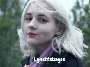 Lynettebayse