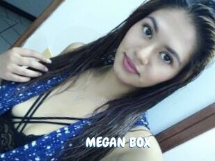 MEGAN_BOX Coquine Avenue
