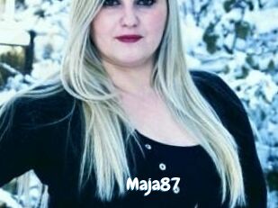 Maja87 Coquine Avenue