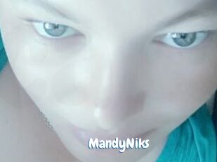MandyNiks