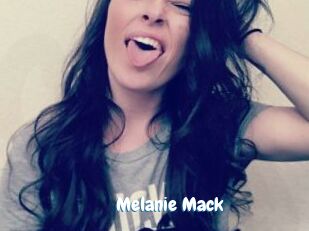 Melanie_Mack