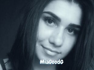 MiaGoodG