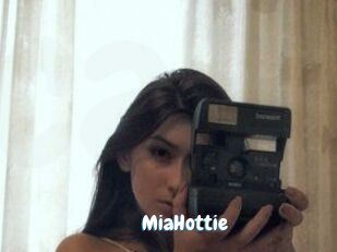 MiaHottie