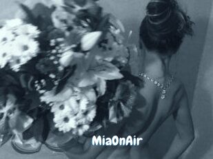 MiaOnAir
