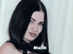 MiaSilk