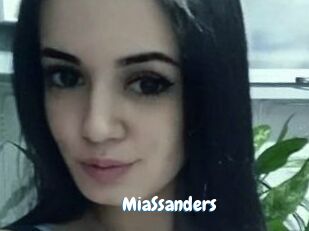MiaSsanders