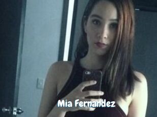 Mia_Fernandez
