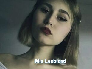 Mia_Leeblond