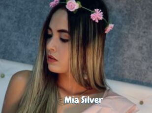 Mia_Silver