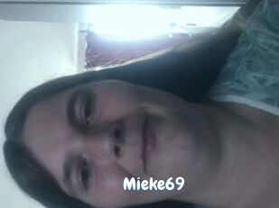 Mieke69