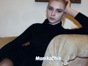 MonikaChik Coquine Avenue