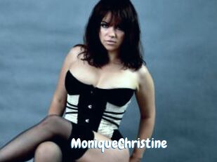 MoniqueChristine