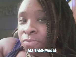 Mz_ThickModel Coquine Avenue