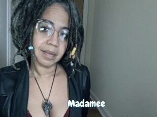 madamee Coquine Avenue