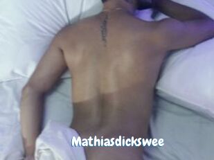 mathiasdickswee Coquine Avenue