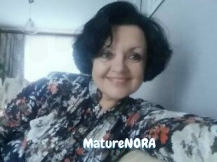 matureNORA Coquine Avenue