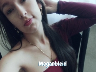 Meganbleid