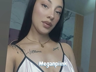 Meganpiink