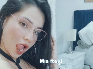 Mia_foxys