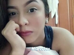 Mia_cutex