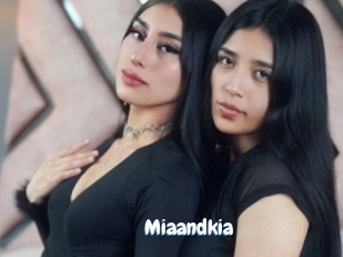 miaandkia Coquine Avenue