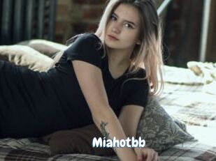 Miahotbb