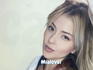 Mialove1