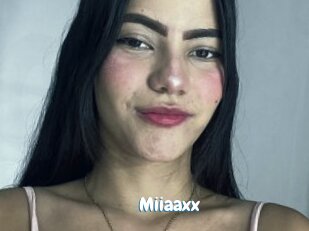 Miiaaxx