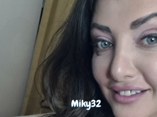 miky32 Coquine Avenue