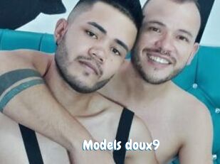 models_doux9 Coquine Avenue