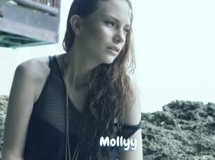 Mollyy
