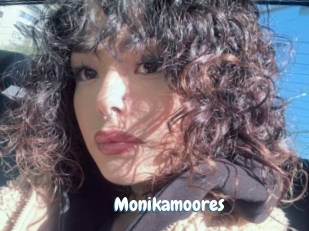 Monikamoores