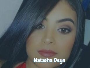 Natasha_Deyn Coquine Avenue