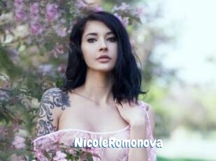 NicoleRomonova Coquine Avenue