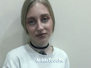 NikkiTouche