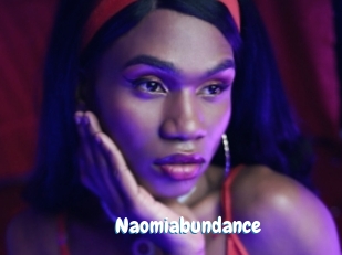 naomiabundance Coquine Avenue