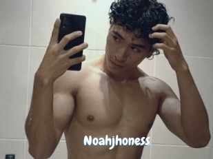 noahjhoness Coquine Avenue