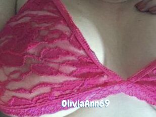 Olivia_Ann_69
