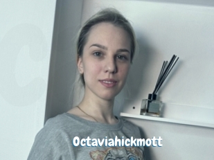 octaviahickmott Coquine Avenue
