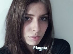 Playpia