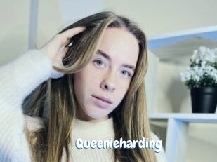 queenieharding Coquine Avenue