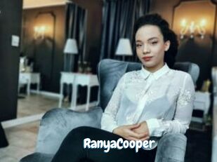 RanyaCooper Coquine Avenue