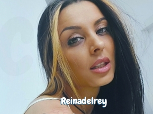 reinadelrey Coquine Avenue