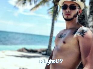 Rikyhot19