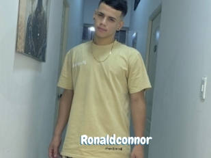 ronaldconnor Coquine Avenue