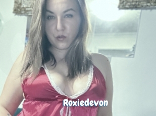 Roxiedevon