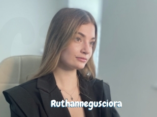 Ruthannegusciora
