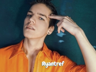 ryantref Coquine Avenue